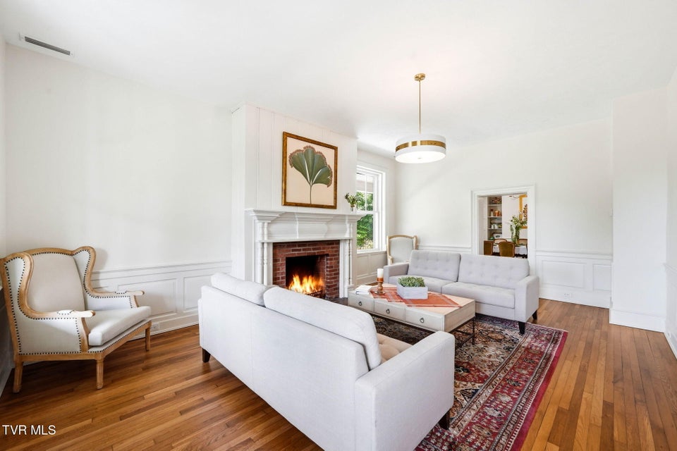 Photo #7: 240 Maplehurst Lane