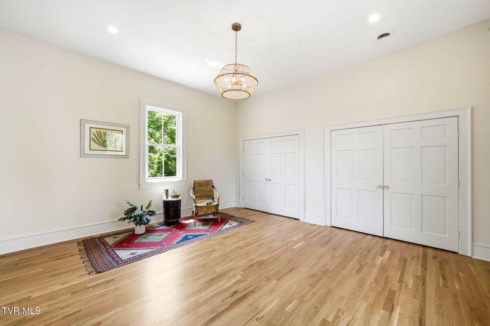 Photo #27: 240 Maplehurst Lane