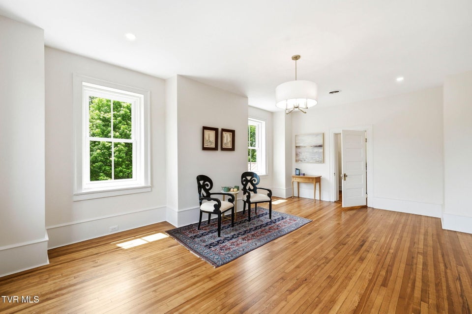 Photo #36: 240 Maplehurst Lane