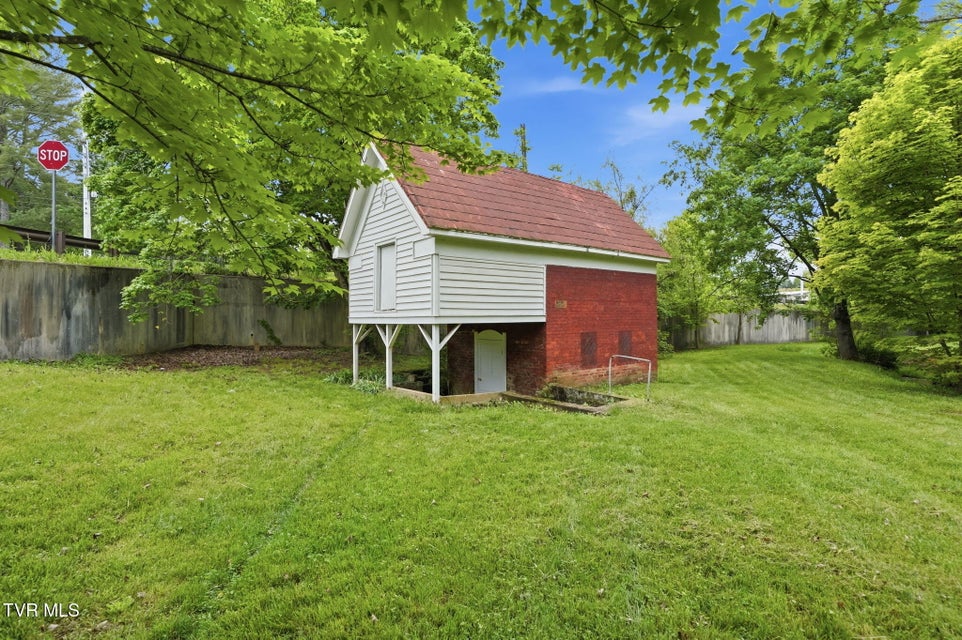 Photo #45: 240 Maplehurst Lane