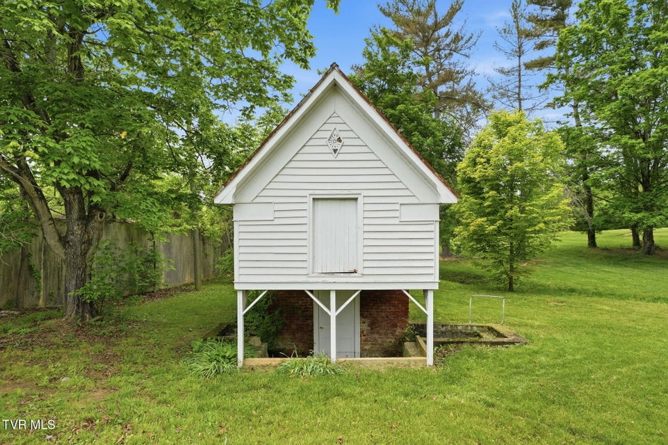 Photo #46: 240 Maplehurst Lane