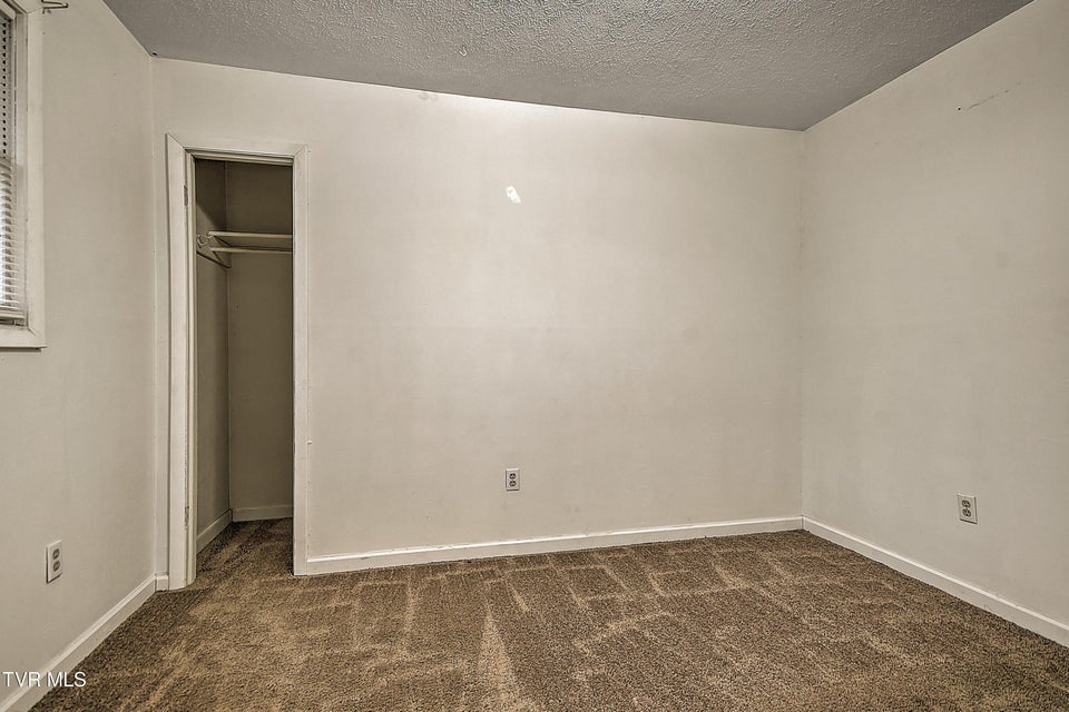 Photo #17: 757 West Jackson Street