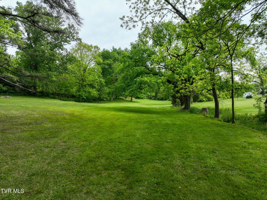 Photo #47: 1921 Edens Ridge Road