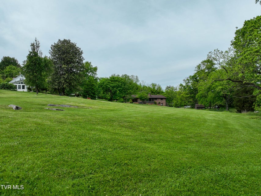 Photo #52: 1921 Edens Ridge Road