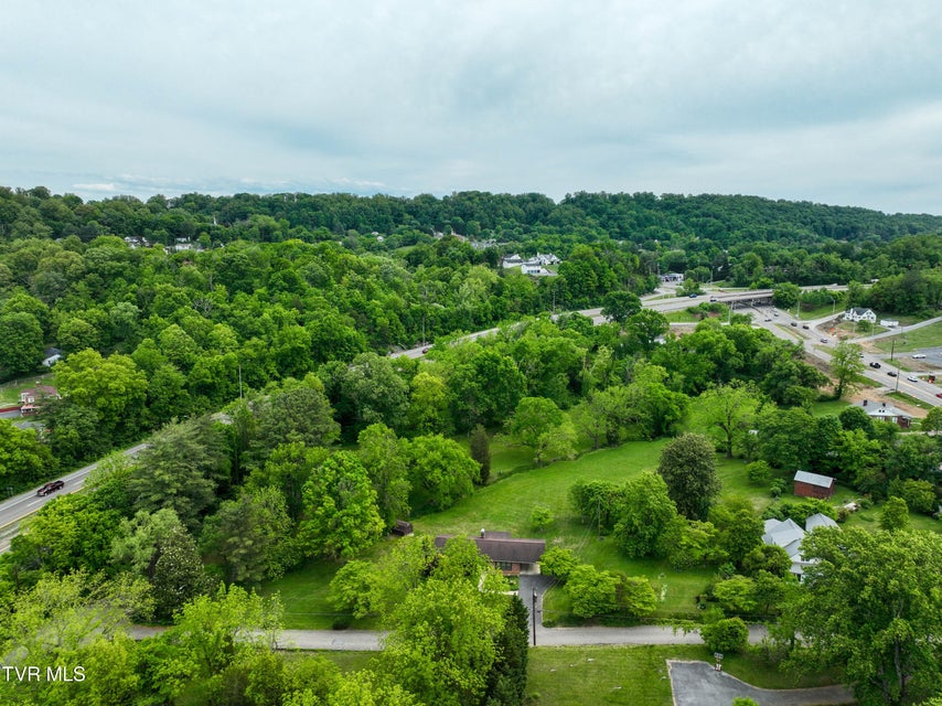 Photo #55: 1921 Edens Ridge Road