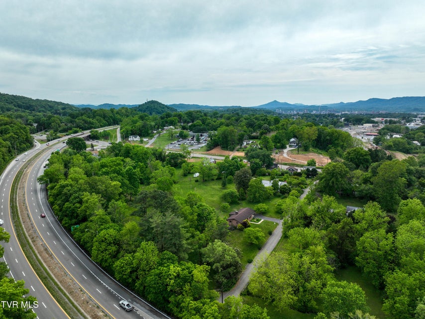 Photo #57: 1921 Edens Ridge Road