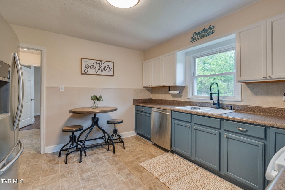 Photo #11: 1510 Sylvan Street
