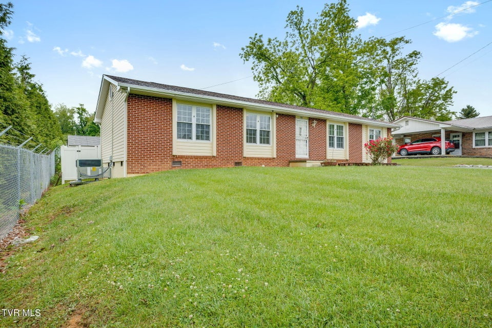 Photo #2: 132 Cherrywood Lane