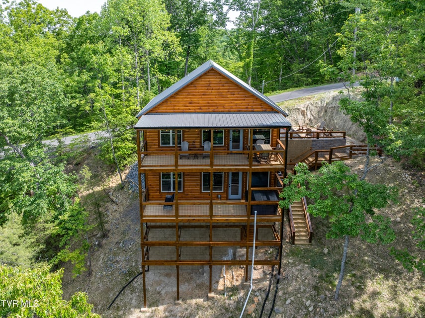 Photo #2: 756 Ski View Lane
