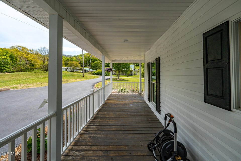 Photo #17: 533 Harmon Road