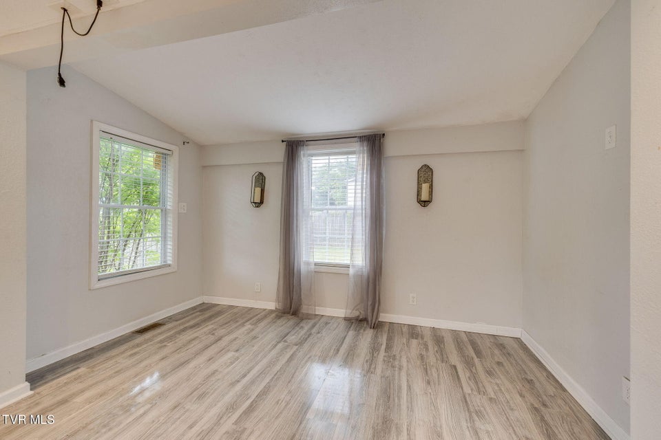 Photo #6: 1626 Desoto Street