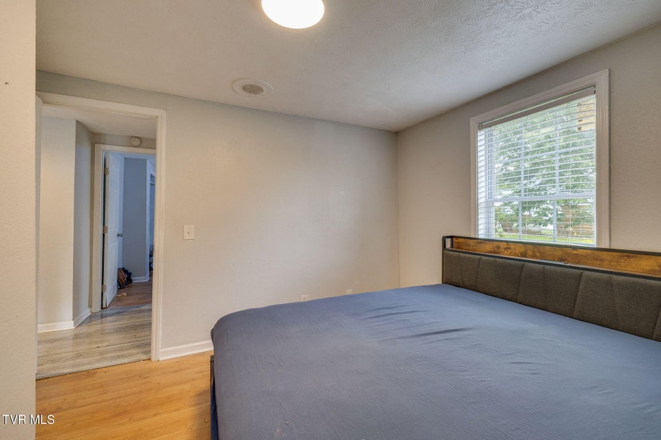 Photo #11: 1626 Desoto Street