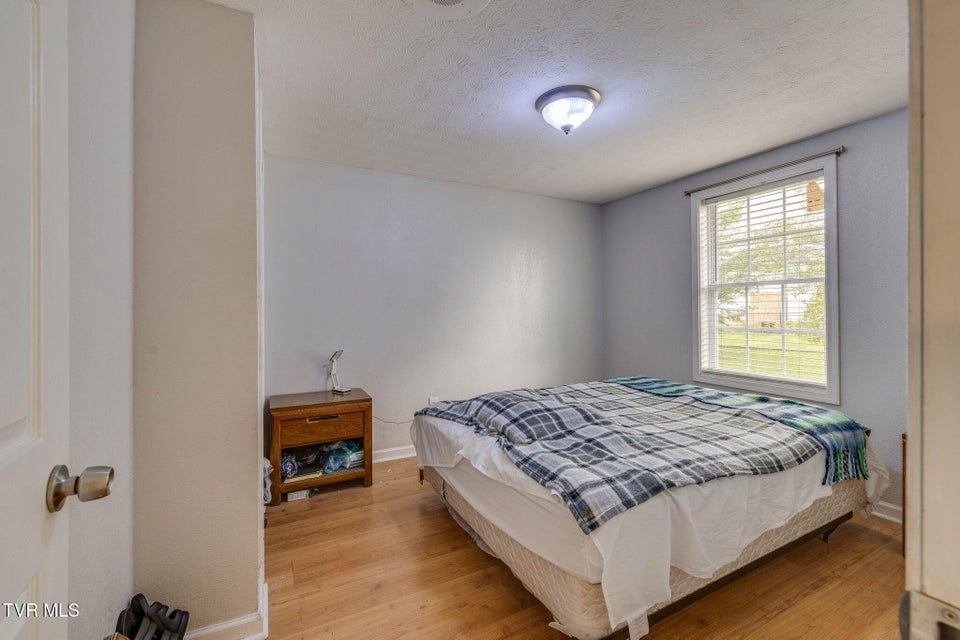 Photo #14: 1626 Desoto Street