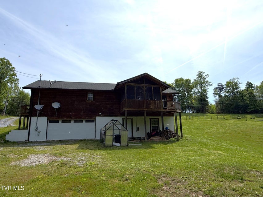 Photo #6: 3205 Topper Road