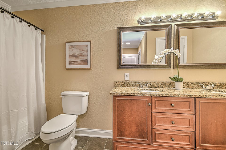 Photo #16: 101 Smartview Lane