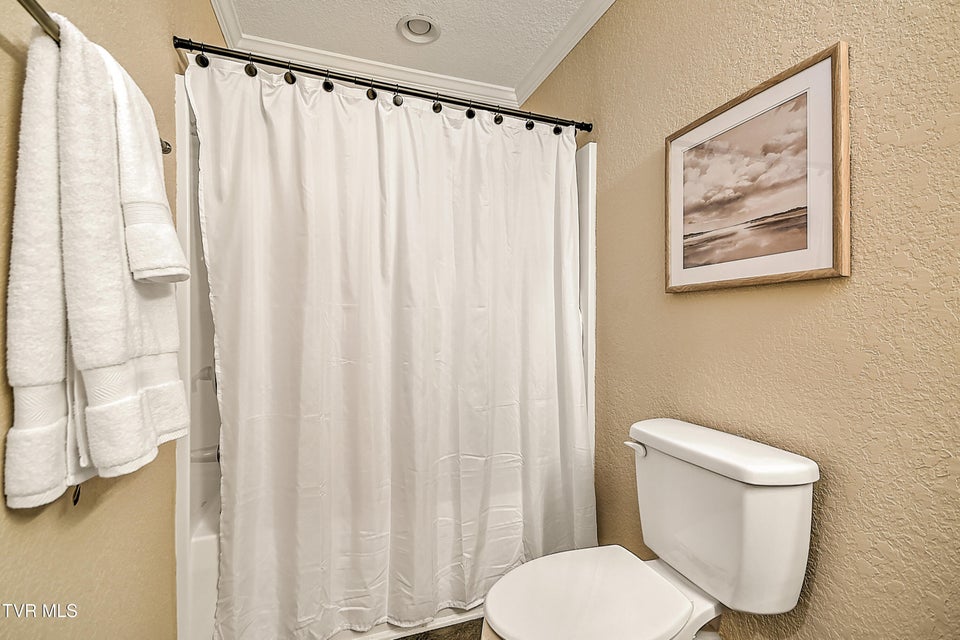 Photo #17: 101 Smartview Lane