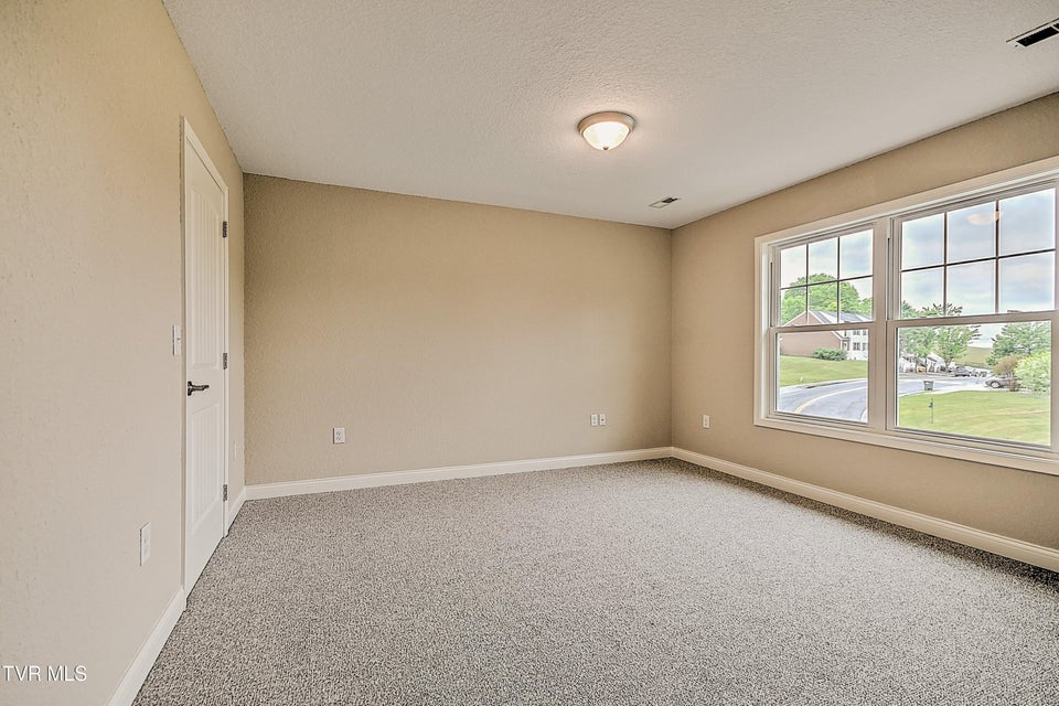 Photo #19: 101 Smartview Lane