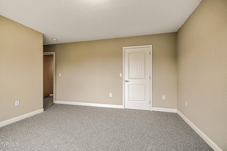 Photo #20: 101 Smartview Lane
