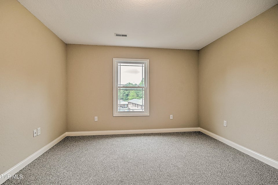 Photo #23: 101 Smartview Lane
