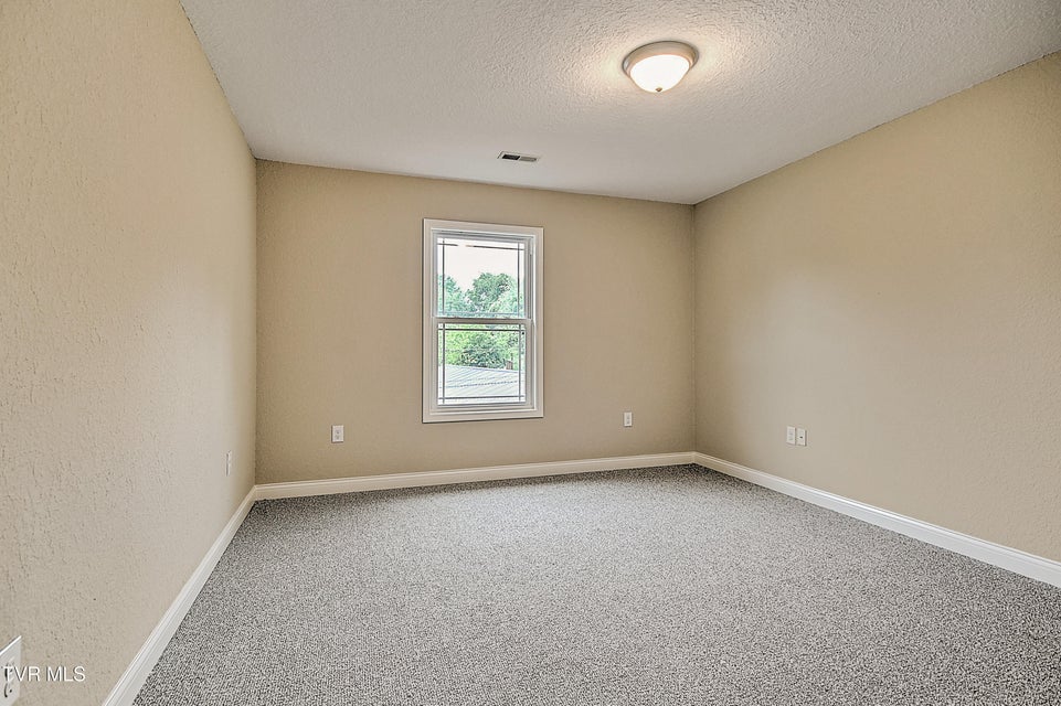 Photo #27: 101 Smartview Lane