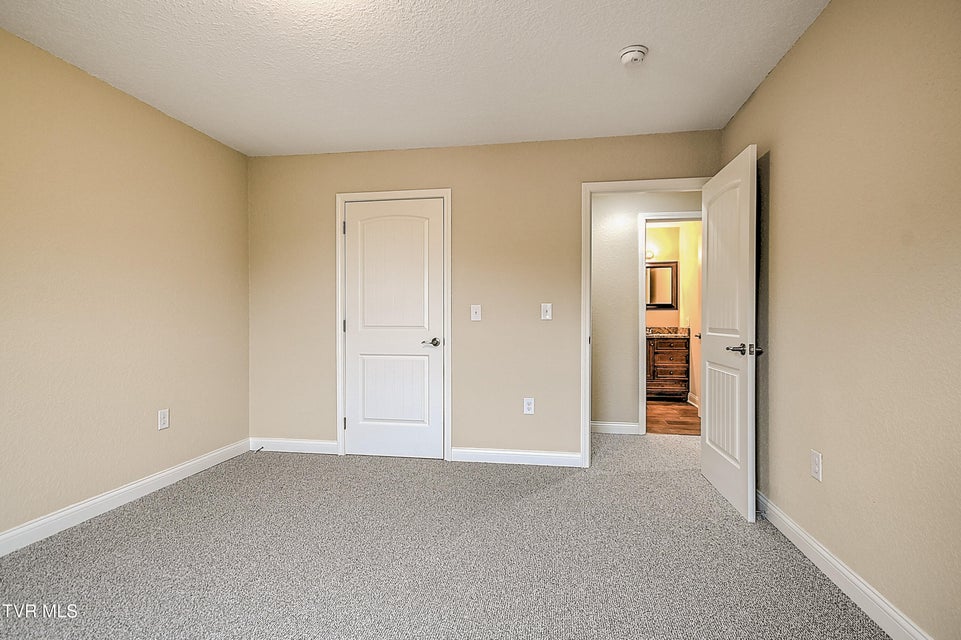 Photo #28: 101 Smartview Lane