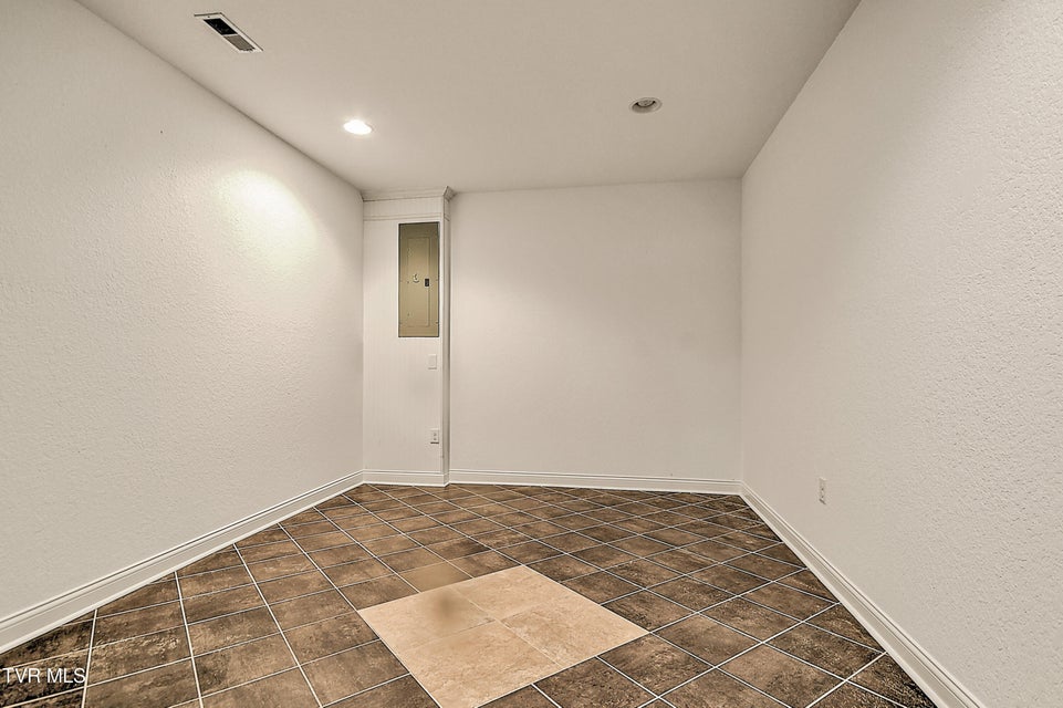 Photo #31: 101 Smartview Lane