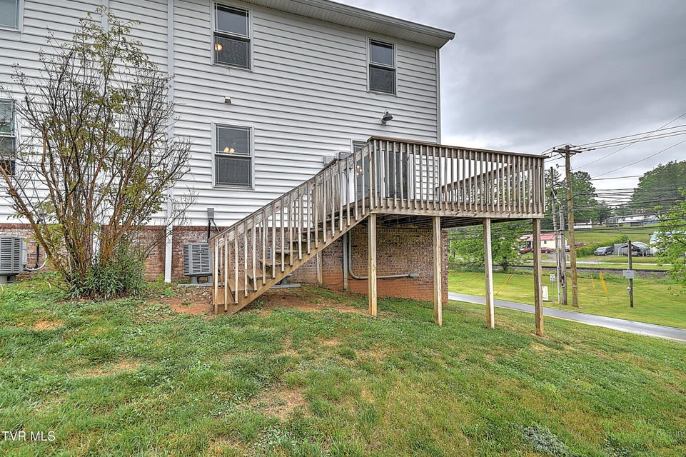Photo #37: 101 Smartview Lane