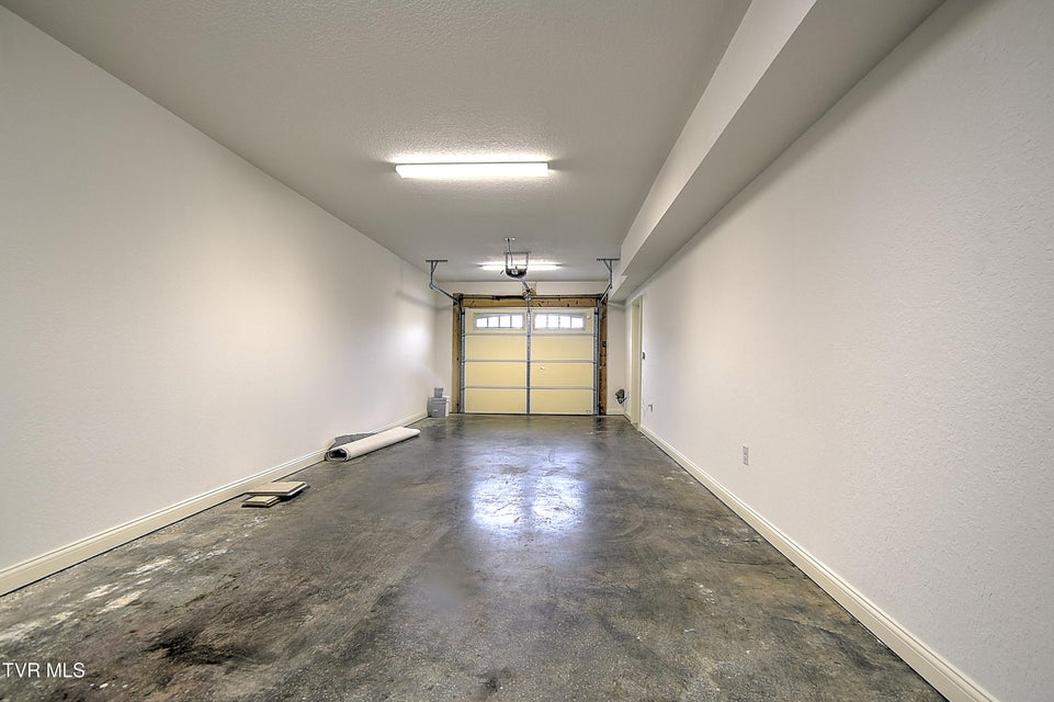 Photo #35: 101 Smartview Lane