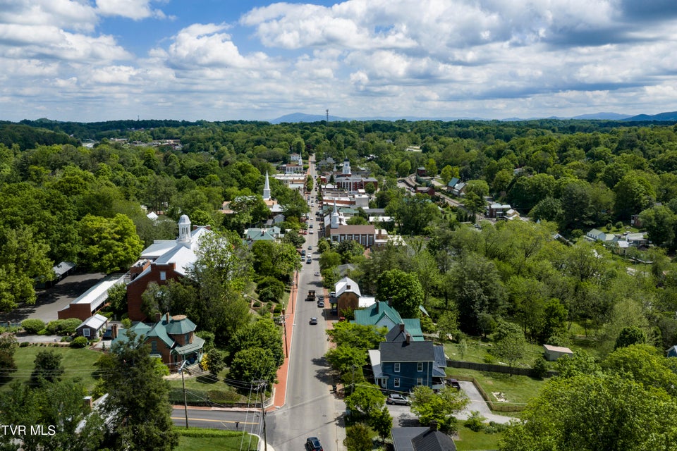 Photo #60: 504 Main Street