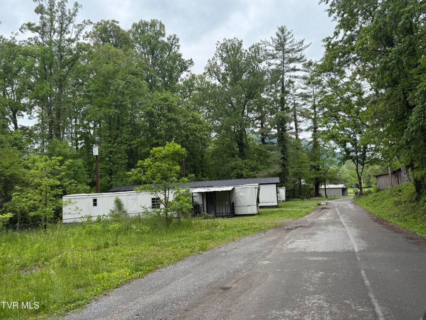 Photo #13: 345 Hamblen Street