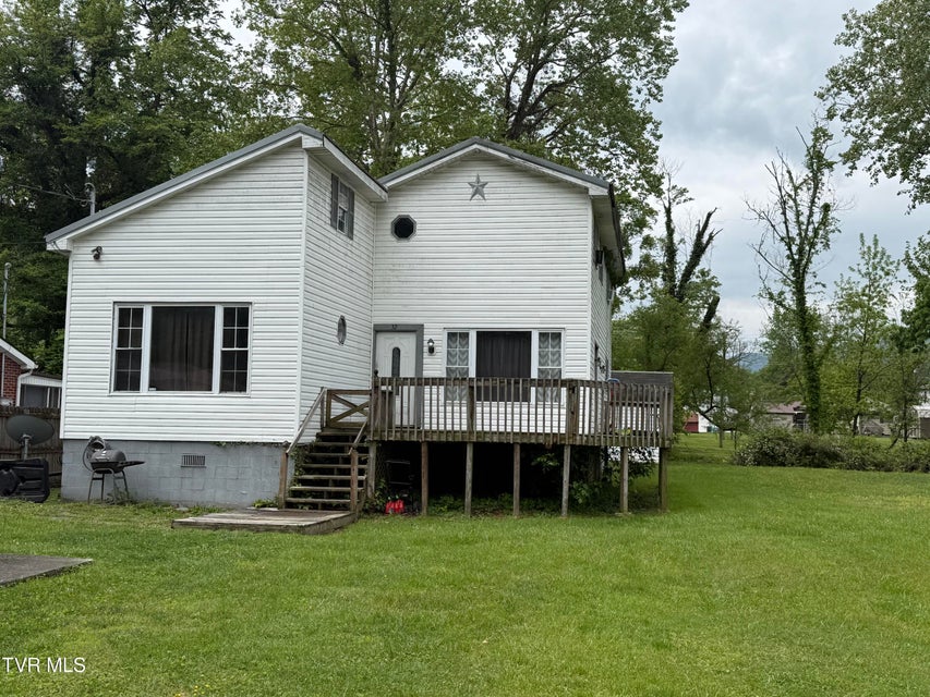 Photo #2: 323 Hamblen Street