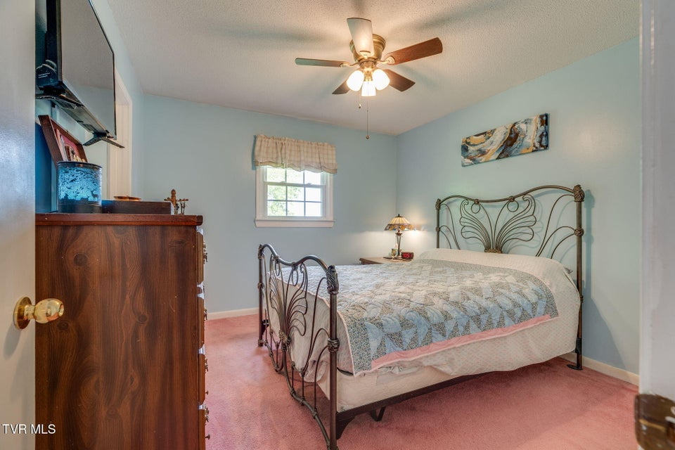 Photo #13: 258 Overhill Drive