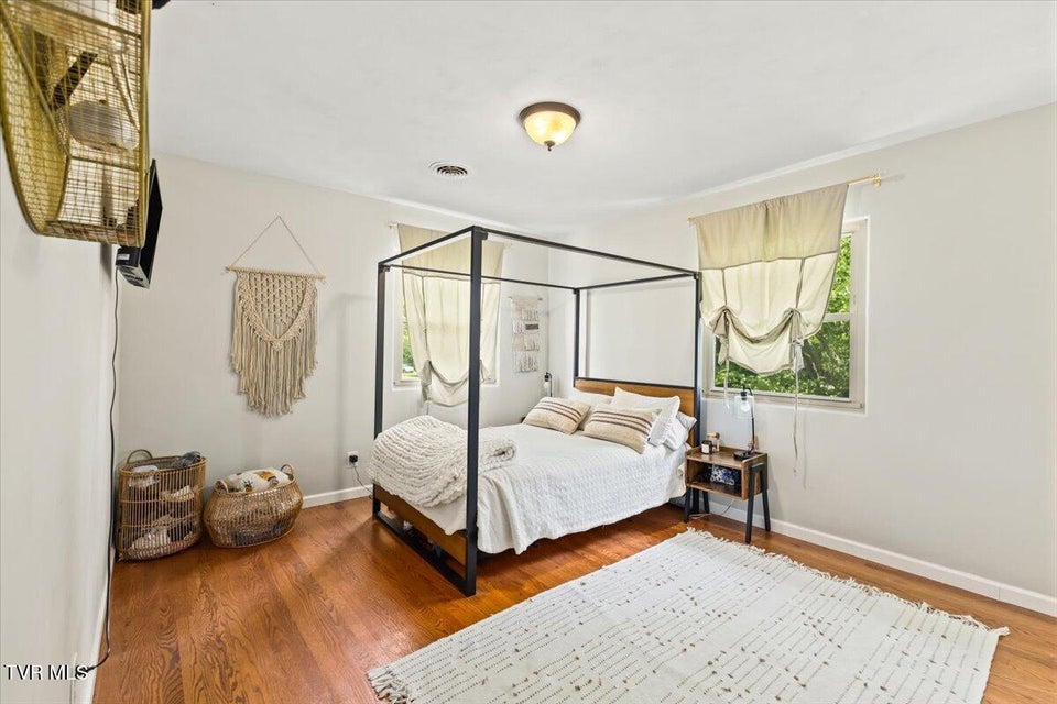 Photo #31: 1117 College Heights Drive