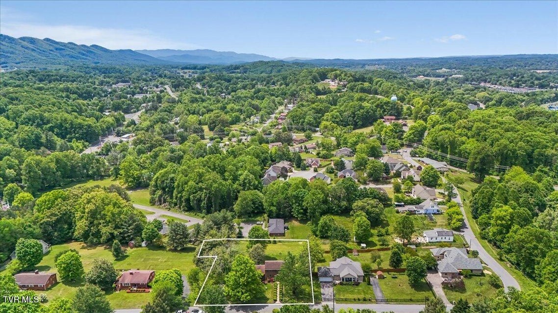 Photo #60: 1117 College Heights Drive