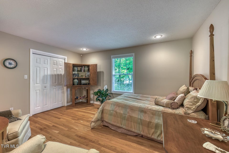 Photo #28: 350 & 356 Poplar Ridge Road
