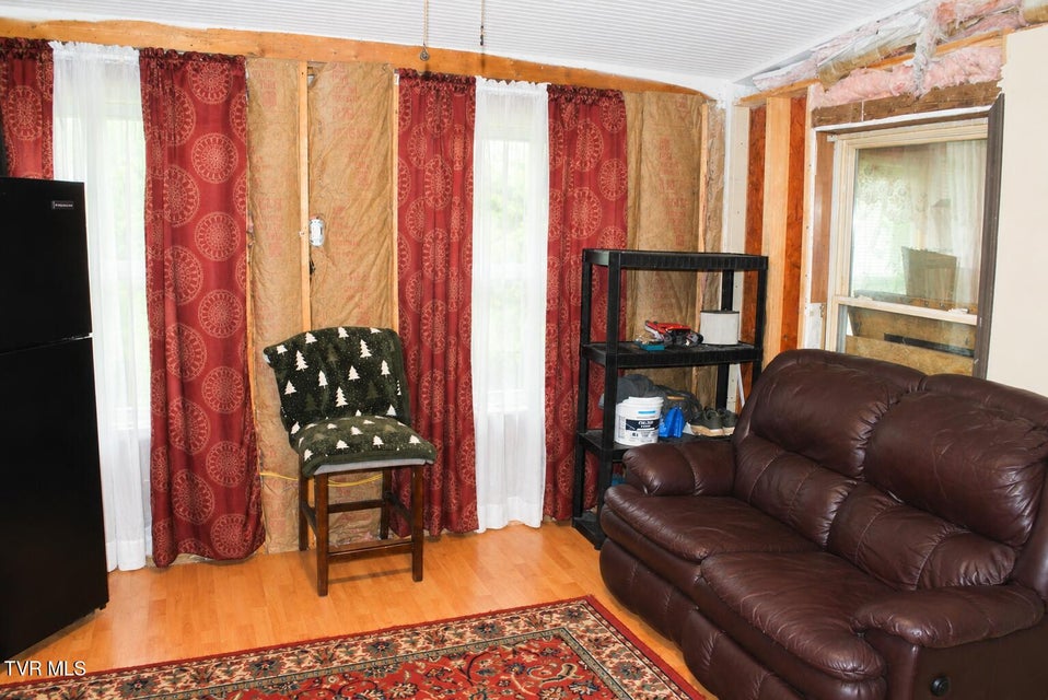 Photo #23: 225 Shaw Road
