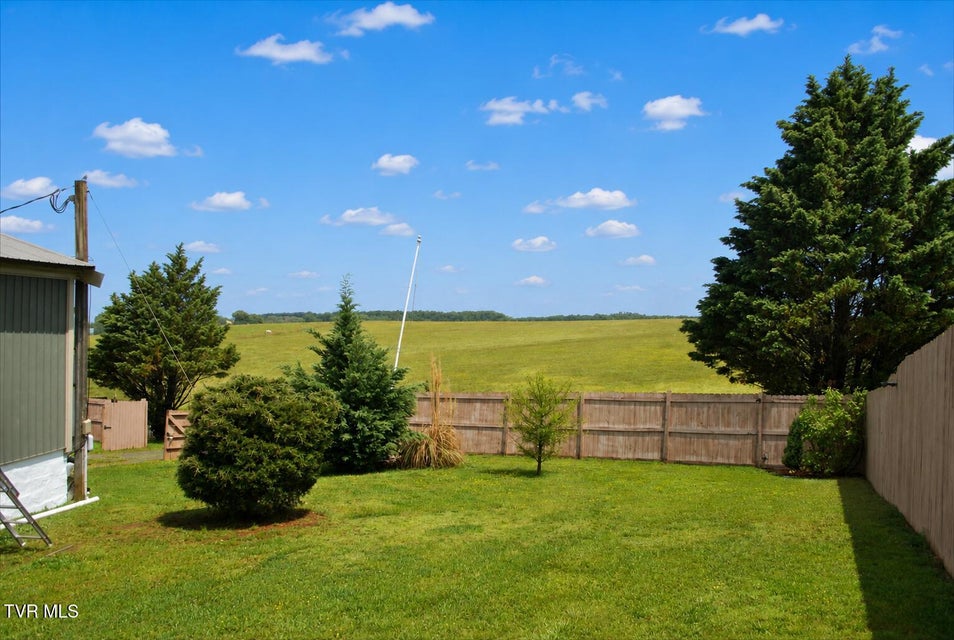Photo #27: 225 Shaw Road