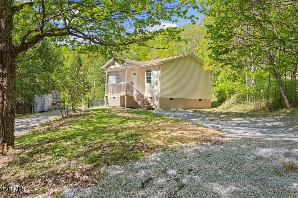 Photo #2: 195 Willard Perkins Road