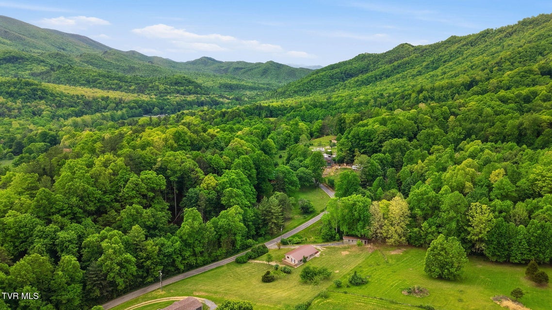 Photo #30: 737 Lower Stone Mountain Road