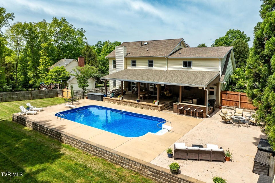 Photo #4: 4314 Summerfield Drive