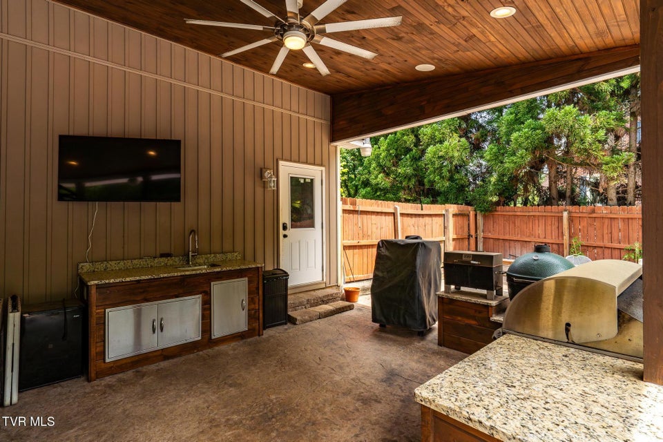 Photo #7: 4314 Summerfield Drive