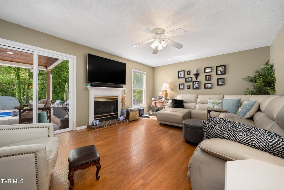 Photo #19: 4314 Summerfield Drive