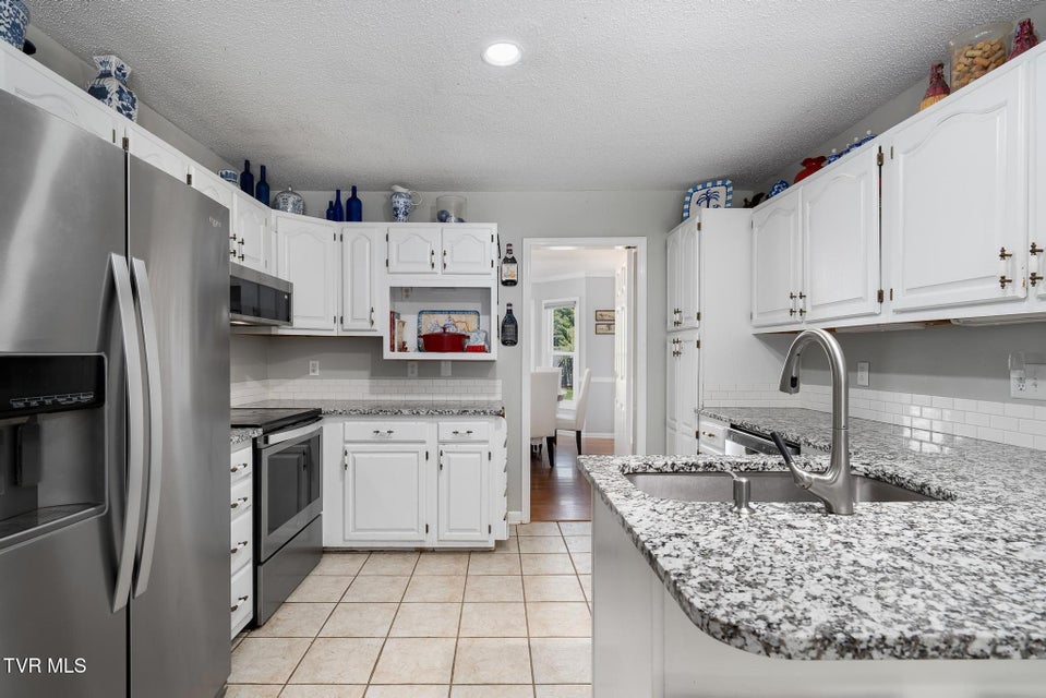 Photo #16: 4314 Summerfield Drive