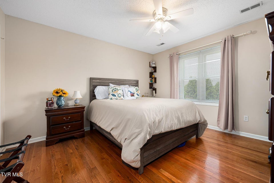 Photo #26: 4314 Summerfield Drive