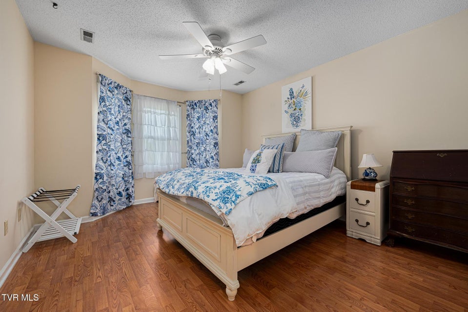 Photo #32: 4314 Summerfield Drive