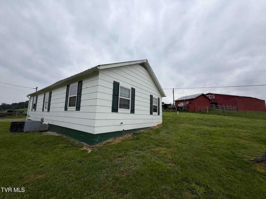 Photo #3: 231 Jarrett Road