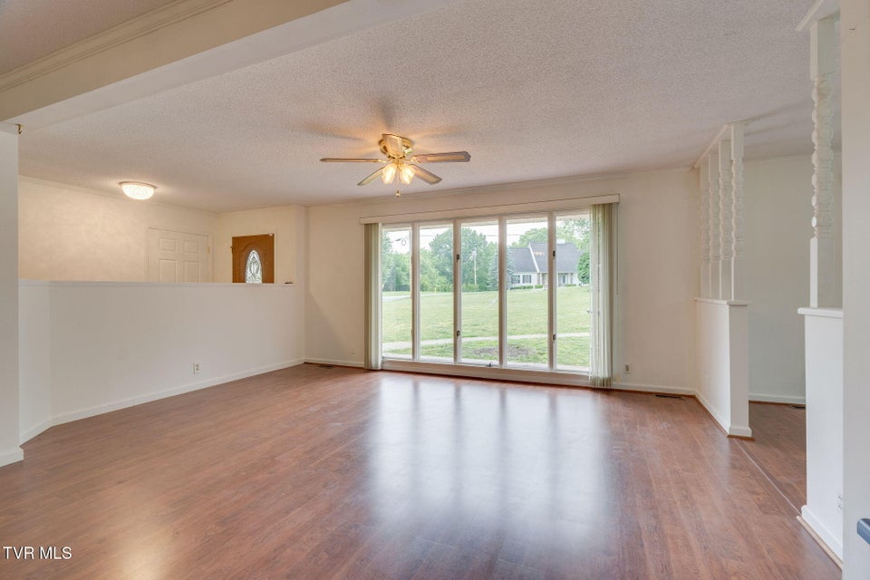 Photo #8: 107 Dogwood Lane