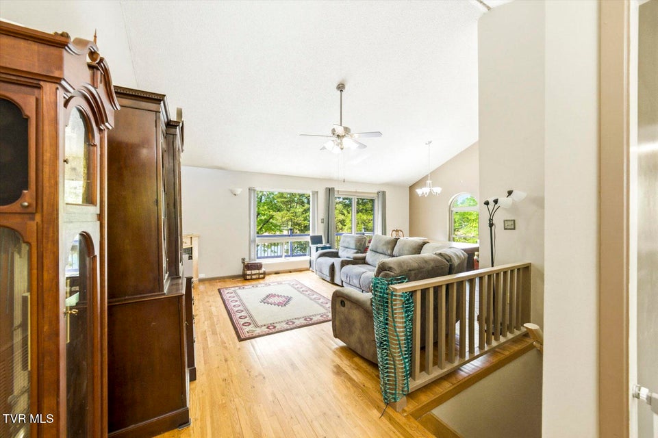 Photo #4: 997 Lake Ridge Drive