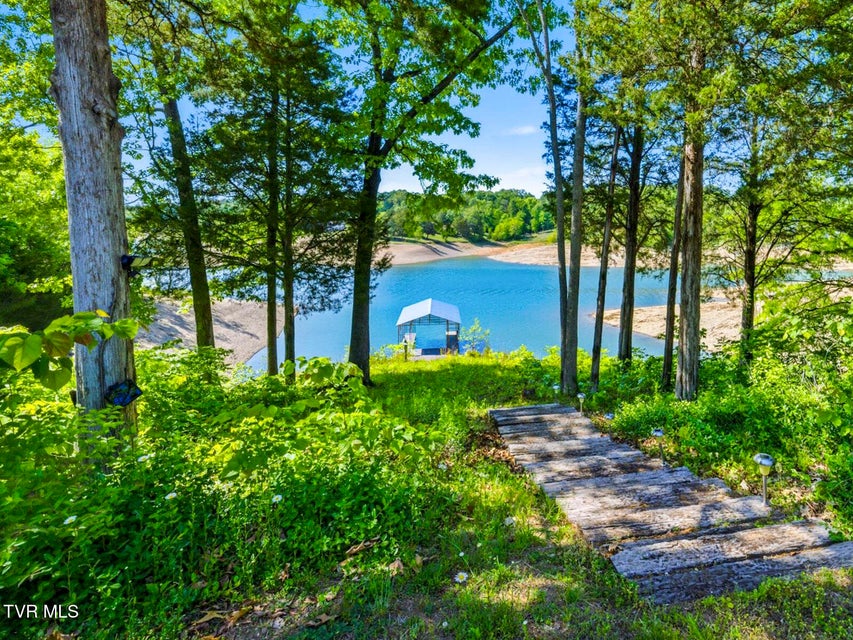 Photo #48: 997 Lake Ridge Drive