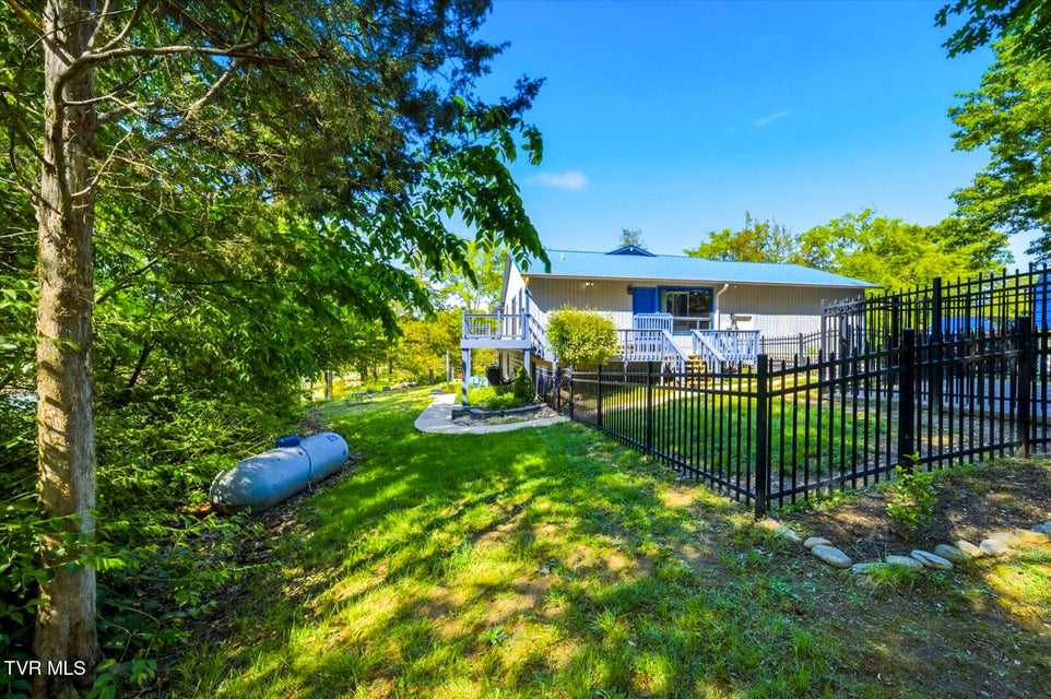 Photo #53: 997 Lake Ridge Drive